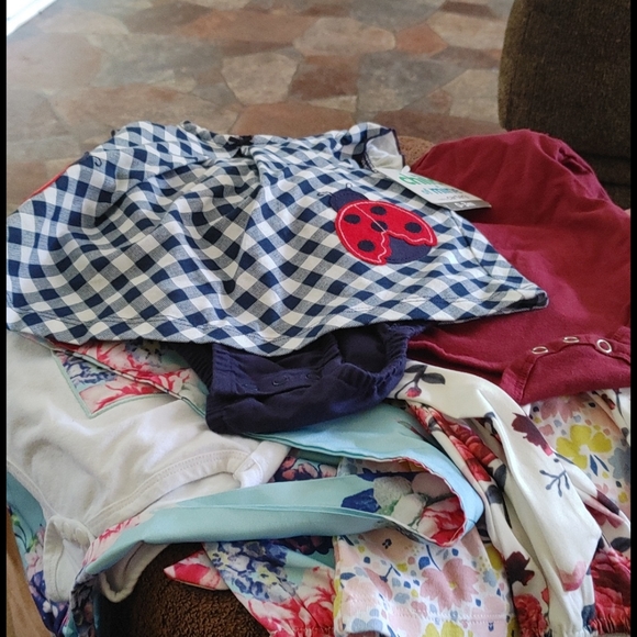 New born Baby bundle - Picture 2 of 5